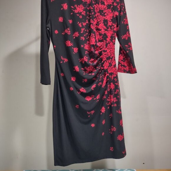 ANNE KLEIN RED AND BLACK LONG SLEEVES RUCHED FORMALMIDI DRESS WOMEN'S SIZE 8 - Picture 2 of 14